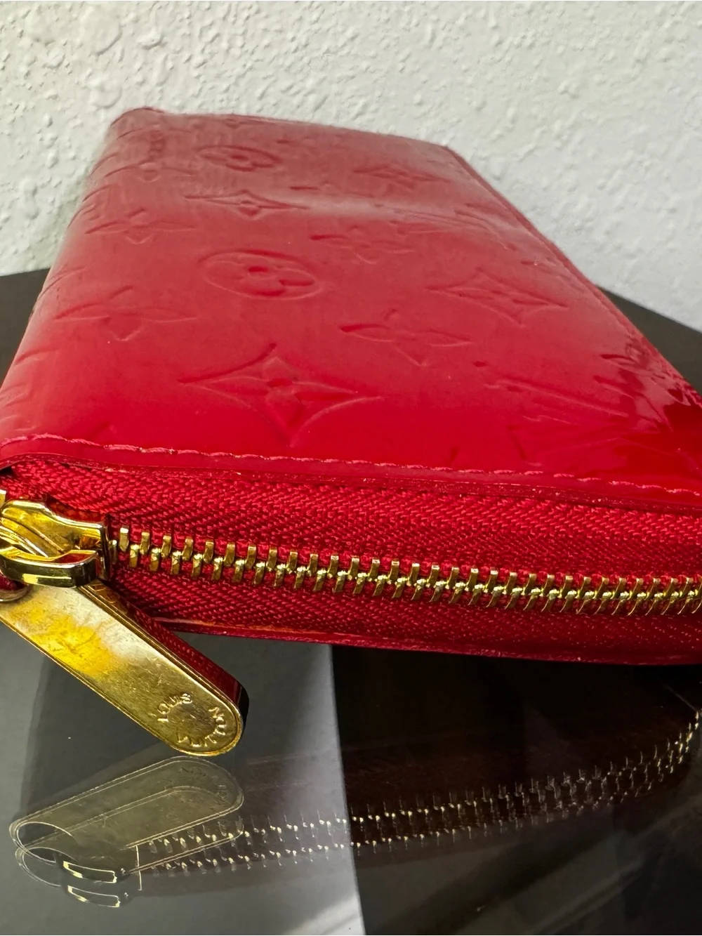 Louis Vuitton Glossy Vernis Zip Wallet in Red Patent